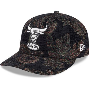 Cappellino curvo multicolore aderente 59FIFTY Pre-Curved Jacquard Chenille dei Chicago Bulls NBA di New Era