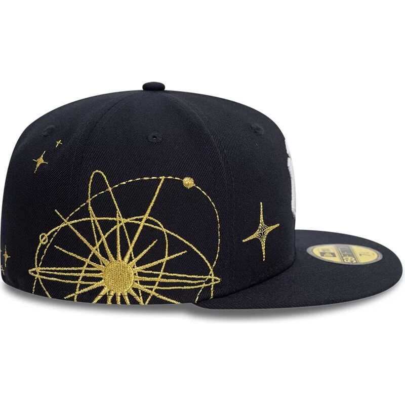 cappello-piatto-blu-marino-regolabile-59fifty-zodiac-dei-new-york-yankees-mlb-di-new-era cappello-piatto-blu-marino-regolabile-59fifty-zodiac-dei-new-york-yankees-mlb-di-new-era