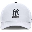 cappellino-trucker-bianco-primetime-dri-fit-rise-structured-dei-new-york-yankees-mlb-di-nike