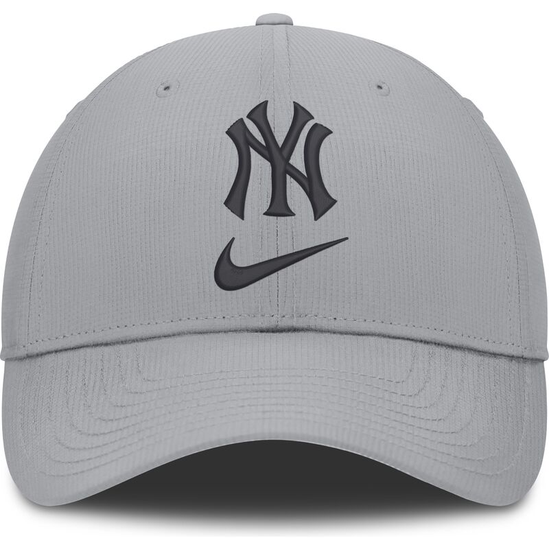 cappellino-curvo-grigio-regolabile-primetime-club-structured-uv-poly-ripstop-dei-new-york-yankees-mlb-di-nike cappellino-curvo-grigio-regolabile-primetime-club-structured-uv-poly-ripstop-dei-new-york-yankees-mlb-di-nike