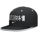 cappello-piatto-nero-regolabile-primetime-dri-fit-true-structured-round-bill-dei-new-york-yankees-mlb-di-nike