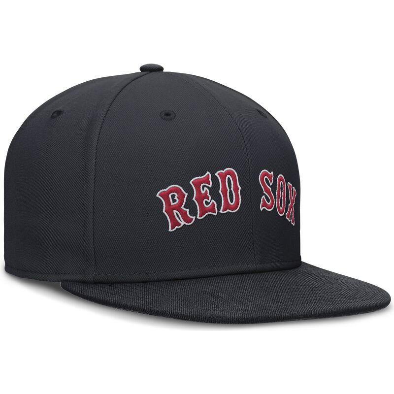cappello-piatto-blu-marino-regolabile-dri-fit-true-structured-round-bill-dei-boston-red-sox-mlb-di-nike cappello-piatto-blu-marino-regolabile-dri-fit-true-structured-round-bill-dei-boston-red-sox-mlb-di-nike