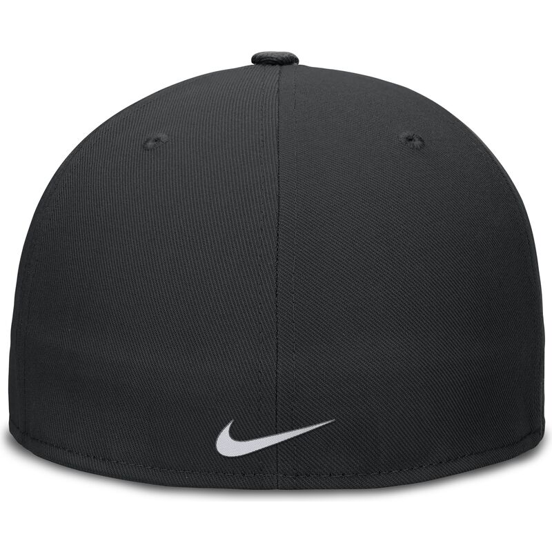 cappello-piatto-nero-aderente-dri-fit-true-structured-round-bill-dei-chicago-white-sox-mlb-di-nike cappello-piatto-nero-aderente-dri-fit-true-structured-round-bill-dei-chicago-white-sox-mlb-di-nike
