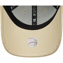 cappello-curvo-beige-cinghia-regolabile-9forty-pu-pattern-dei-new-york-yankees-mlb-di-new-era