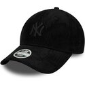 cappello-curvo-nero-cinghia-regolabile-9forty-cord-dei-new-york-yankees-mlb-di-new-era