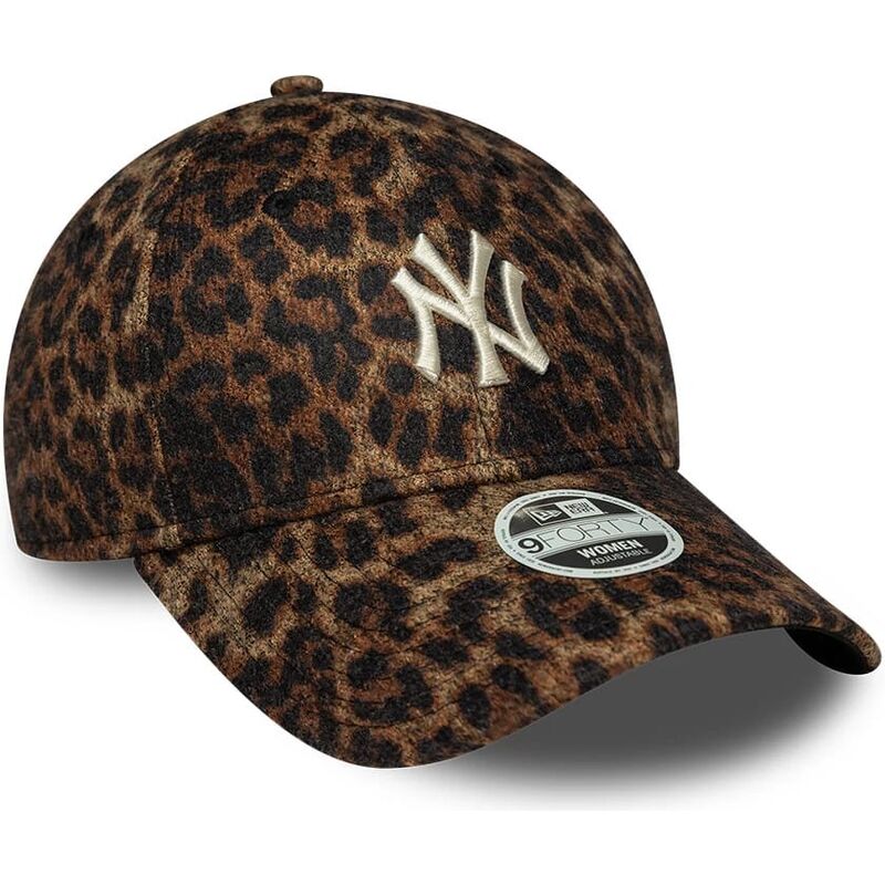 cappello-curvo-leopardato-cinghia-regolabile-9forty-leopard-cosy-dei-new-york-yankees-mlb-di-new-era cappello-curvo-leopardato-cinghia-regolabile-9forty-leopard-cosy-dei-new-york-yankees-mlb-di-new-era