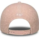 cappello-curvo-rosa-snapback-rosa-9forty-m-crown-winter-borg-dei-new-york-yankees-mlb-di-new-era