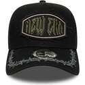 cappello-curvo-nero-snapback-e-frame-distressed-patch-di-new-era