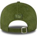cappello-curvo-verde-cinghia-regolabile-9forty-m-crown-cord-dei-new-york-yankees-mlb-di-new-era