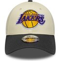 cappello-curvo-beige-cinghia-regolabile-9forty-colour-block-dei-los-angeles-lakers-nba-di-new-era
