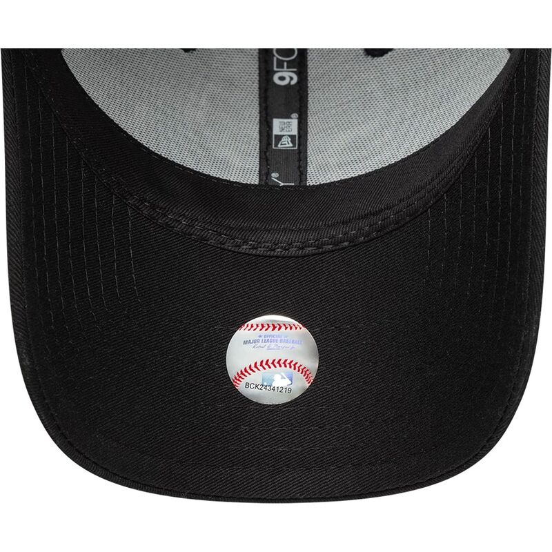cappello-curvo-nero-cinghia-regolabile-9forty-faux-pony-infill-dei-new-york-yankees-mlb-di-new-era cappello-curvo-nero-cinghia-regolabile-9forty-faux-pony-infill-dei-new-york-yankees-mlb-di-new-era