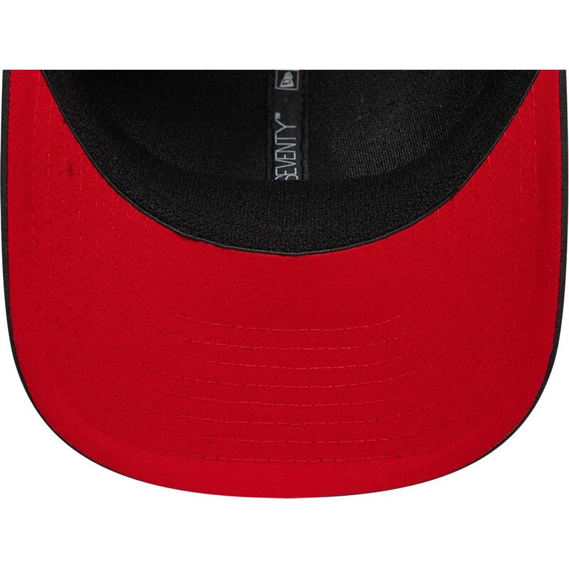 cappello-curvo-nero-snapback-9seventy-stretch-snap-fw-poly-dei-ac-milan-serie-a-di-new-era