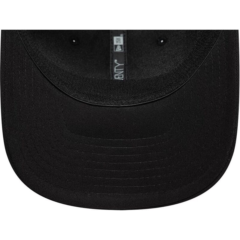 cappello-curvo-nero-snapback-9seventy-stretch-snap-seasonal-vespa-piaggio-di-new-era cappello-curvo-nero-snapback-9seventy-stretch-snap-seasonal-vespa-piaggio-di-new-era