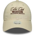 cappello-curvo-beige-cinghia-regolabile-9twenty-coffee-club-di-new-era