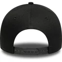 cappello-curvo-nero-snapback-dorado-e-frame-metallic-outline-dei-new-york-yankees-mlb-di-new-era