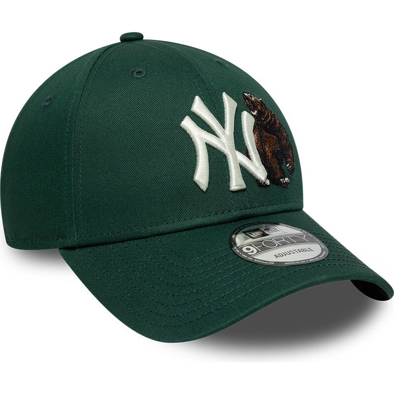 cappello-curvo-verde-cinghia-regolabile-9forty-outdoor-icon-dei-new-york-yankees-mlb-di-new-era