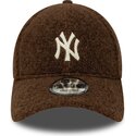 cappello-curvo-marrone-snapback-9forty-winter-borg-dei-new-york-yankees-mlb-di-new-era