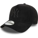 cappello-curvo-nero-snapback-e-frame-faux-suede-dei-new-york-yankees-mlb-di-new-era