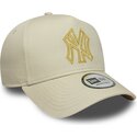 cappello-curvo-beige-snapback-dorado-e-frame-metallic-outline-dei-new-york-yankees-mlb-di-new-era