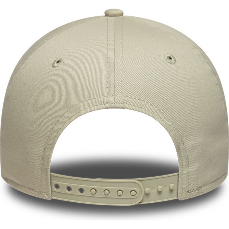cappello-curvo-beige-snapback-dorado-e-frame-metallic-outline-dei-new-york-yankees-mlb-di-new-era