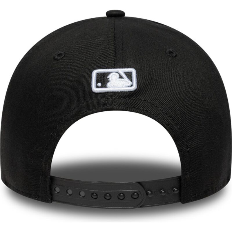 cappello-curvo-nero-snapback-9forty-m-crown-dei-new-york-yankees-mlb-di-new-era