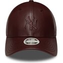 cappello-curvo-marrone-snapback-9forty-m-crown-pu-diamante-dei-new-york-yankees-mlb-di-new-era