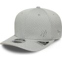 cappello-curvo-grigio-snapback-9seventy-stretch-snap-mesh-flawless-dei-new-york-yankees-mlb-di-new-era