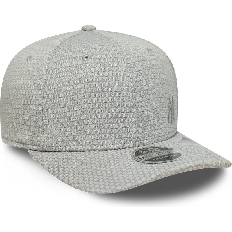 cappello-curvo-grigio-snapback-9seventy-stretch-snap-mesh-flawless-dei-new-york-yankees-mlb-di-new-era cappello-curvo-grigio-snapback-9seventy-stretch-snap-mesh-flawless-dei-new-york-yankees-mlb-di-new-era