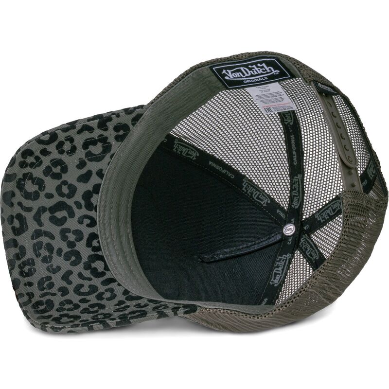 cappello-curvo-leopardato-snapback-vekle-di-von-dutch cappello-curvo-leopardato-snapback-vekle-di-von-dutch