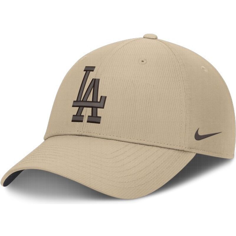 cappello-curvo-beige-cinghia-regolabile-club-structured-uv-poly-ripstop-dei-los-angeles-dodgers-mlb-di-nike cappello-curvo-beige-cinghia-regolabile-club-structured-uv-poly-ripstop-dei-los-angeles-dodgers-mlb-di-nike
