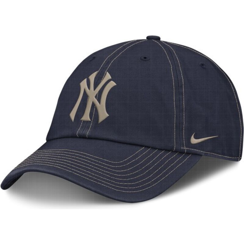 cappello-curvo-blu-marino-cinghia-regolabile-fathers-day-club-unstructured-organic-cotton-dei-new-york-yankees-mlb-di-nike cappello-curvo-blu-marino-cinghia-regolabile-fathers-day-club-unstructured-organic-cotton-dei-new-york-yankees-mlb-di-nike