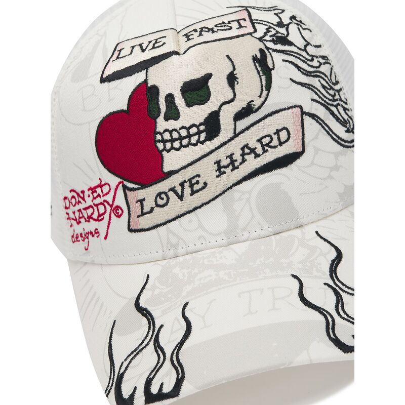 cappello-curvo-bianco-snapback-live-fast-love-hard-di-ed-hardy cappello-curvo-bianco-snapback-live-fast-love-hard-di-ed-hardy