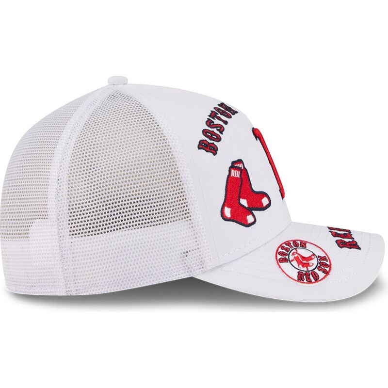 cappello-curvo-bianco-snapback-9forty-m-crown-a-frame-all-over-dei-boston-red-sox-mlb-di-new-era