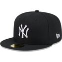 cappello-piatto-nero-aderente-59fifty-rhinestone-badge-dei-new-york-yankees-mlb-di-new-era