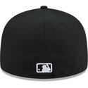cappello-piatto-nero-aderente-59fifty-rhinestone-badge-dei-new-york-yankees-mlb-di-new-era