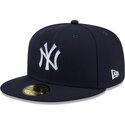 cappello-piatto-blu-marino-aderente-59fifty-rhinestone-badge-dei-new-york-yankees-mlb-di-new-era