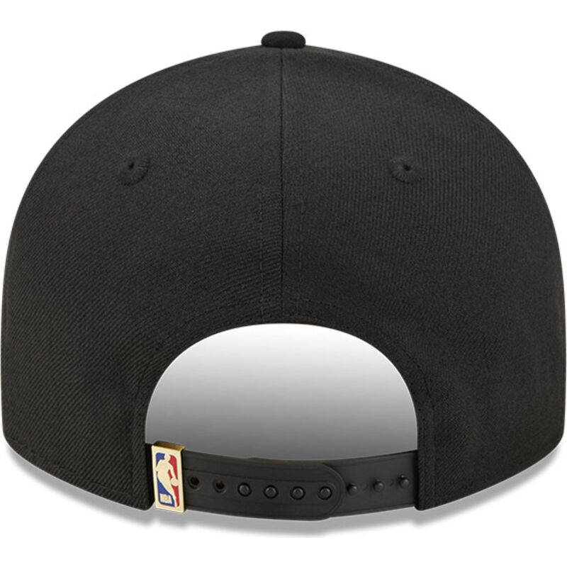 cappello-curvo-nero-snapback-9fifty-na-lifestyle-f1-dei-nba-di-new-era cappello-curvo-nero-snapback-9fifty-na-lifestyle-f1-dei-nba-di-new-era