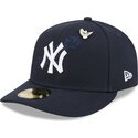 cappello-curvo-blu-marino-aderente-59fifty-pin-na-lifestyle-f1-dei-new-york-yankees-mlb-di-new-era