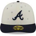 cappello-curvo-beige-aderente-59fifty-beads-na-lifestyle-f1-dei-atlanta-braves-mlb-di-new-era