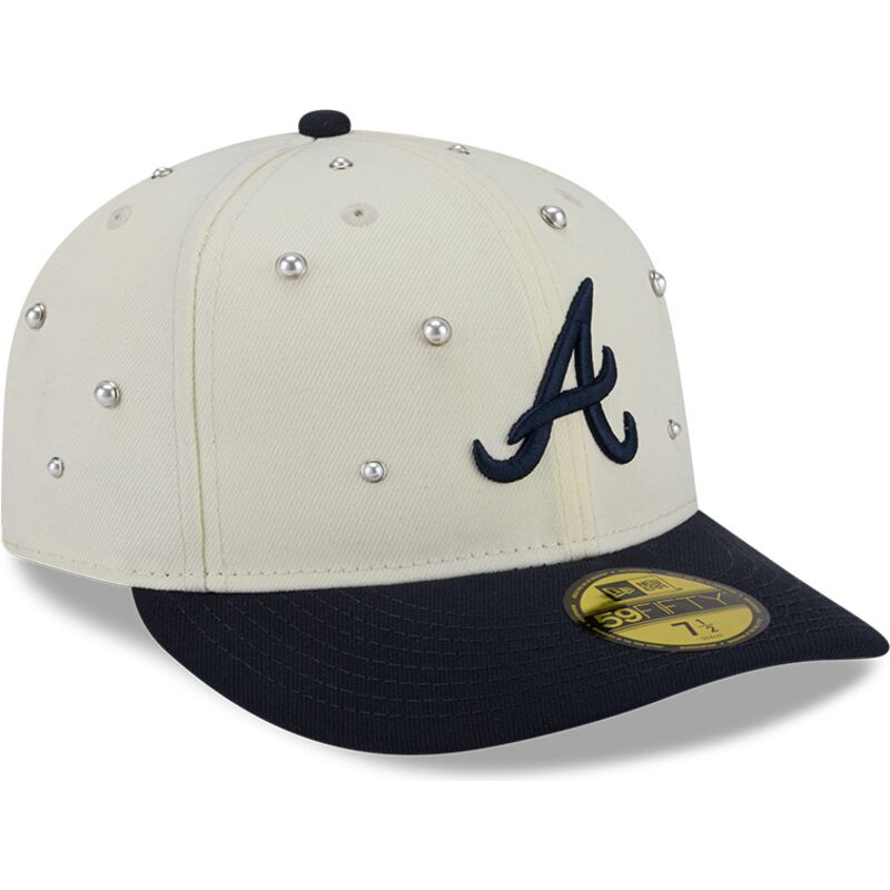 cappello-curvo-beige-aderente-59fifty-beads-na-lifestyle-f1-dei-atlanta-braves-mlb-di-new-era cappello-curvo-beige-aderente-59fifty-beads-na-lifestyle-f1-dei-atlanta-braves-mlb-di-new-era