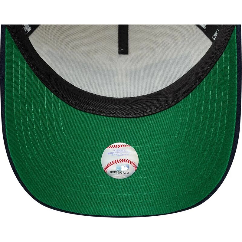 cappello-curvo-beige-snapback-e-frame-wordmark-suede-dei-new-york-yankees-mlb-di-new-era