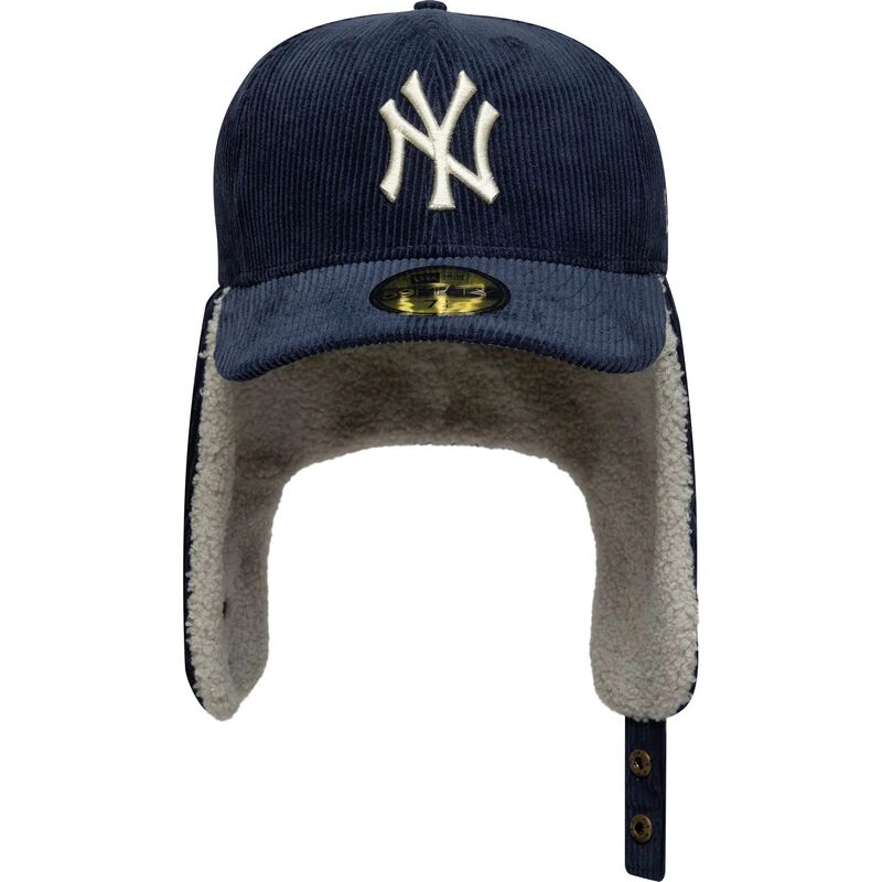 cappello-curvo-blu-marino-aderente-59fifty-cord-dog-ear-dei-new-york-yankees-mlb-di-new-era