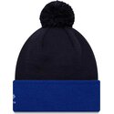 cappello-pompon-blu-marino-essentials-bobble-dei-red-bull-racing-formula-1-di-new-era