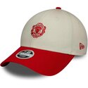 cappello-curvo-beige-cinghia-regolabile-9forty-contrast-dei-manchester-united-football-club-premier-league-di-new-era