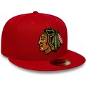 cappello-piatto-rosso-aderente-59fifty-basic-dei-chicago-blackhawks-nhl-di-new-era