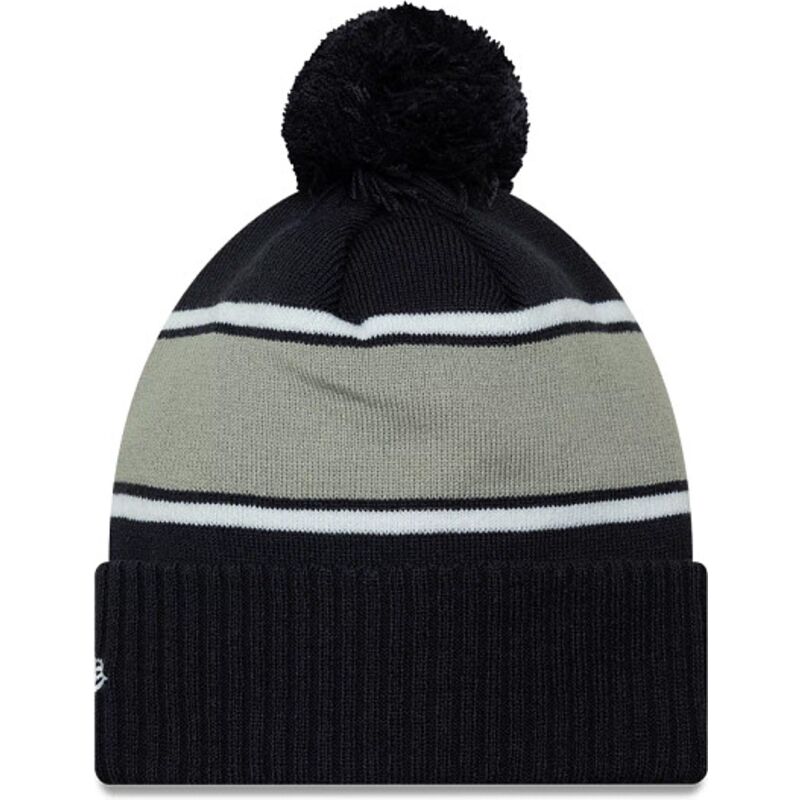 cappello-pompon-blu-marino-sports-knit-dei-tottenham-hotspur-football-club-premier-league-di-new-era cappello-pompon-blu-marino-sports-knit-dei-tottenham-hotspur-football-club-premier-league-di-new-era