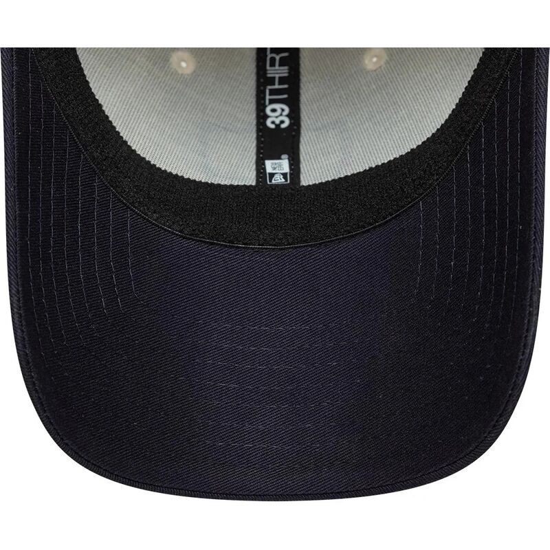 cappello-curvo-beige-aderente-39thirty-seasonal-dei-associazione-sportiva-roma-serie-a-di-new-era