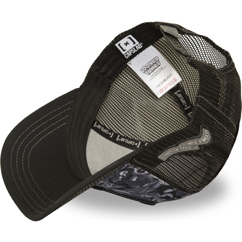 cappello-curvo-nero-snapback-loo14-duo-bugs-bunny-e-paperino-looney-tunes-di-capslab cappello-curvo-nero-snapback-loo14-duo-bugs-bunny-e-paperino-looney-tunes-di-capslab