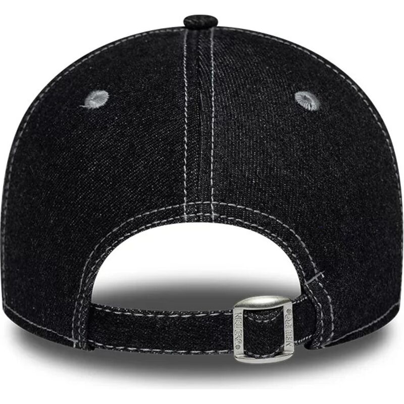 cappello-curvo-nero-cinghia-regolabile-9twenty-a-frame-distress-di-new-era