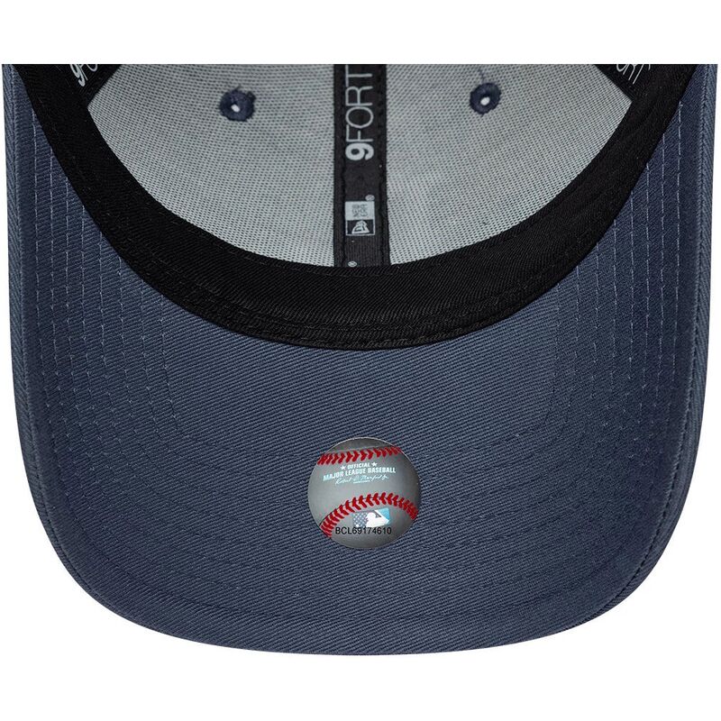 cappello-curvo-grigio-cinghia-regolabile-9forty-league-essential-dei-los-angeles-dodgers-mlb-di-new-era cappello-curvo-grigio-cinghia-regolabile-9forty-league-essential-dei-los-angeles-dodgers-mlb-di-new-era